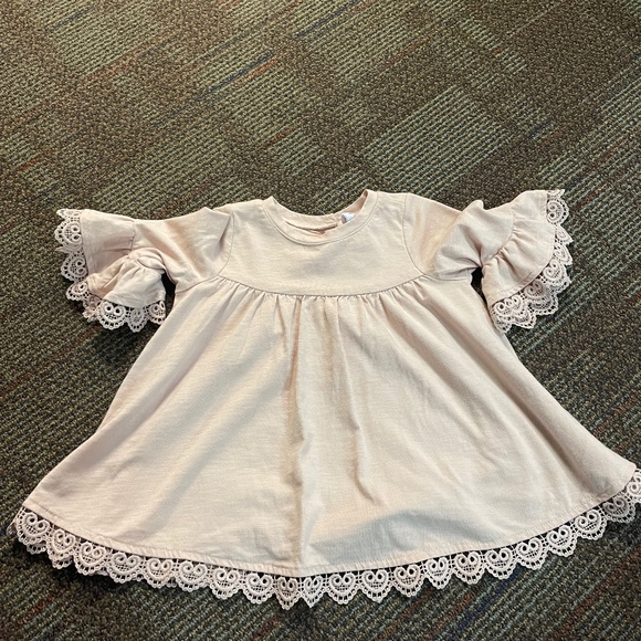 Savannah Girl’s Top - Picture 1 of 3